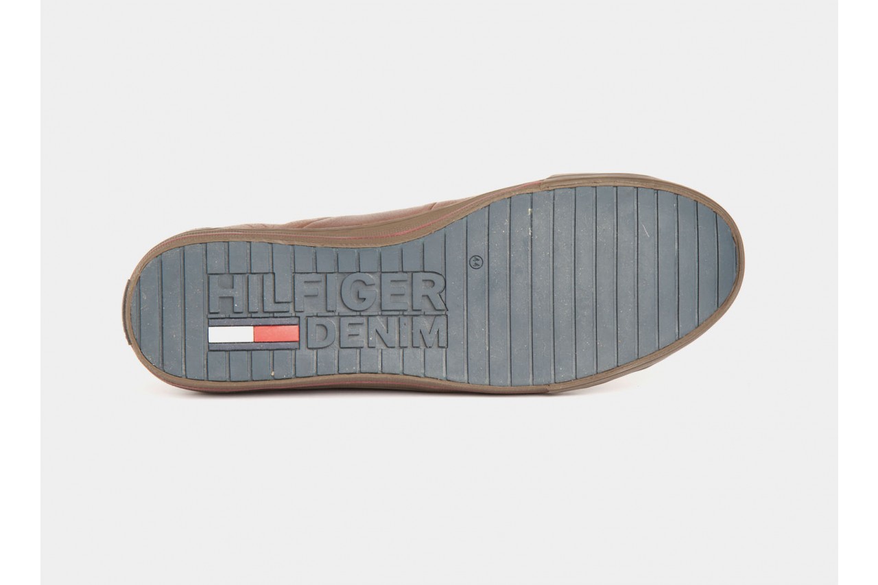 Tommy hilfiger stevenson 6a washed brown - nasze marki 13